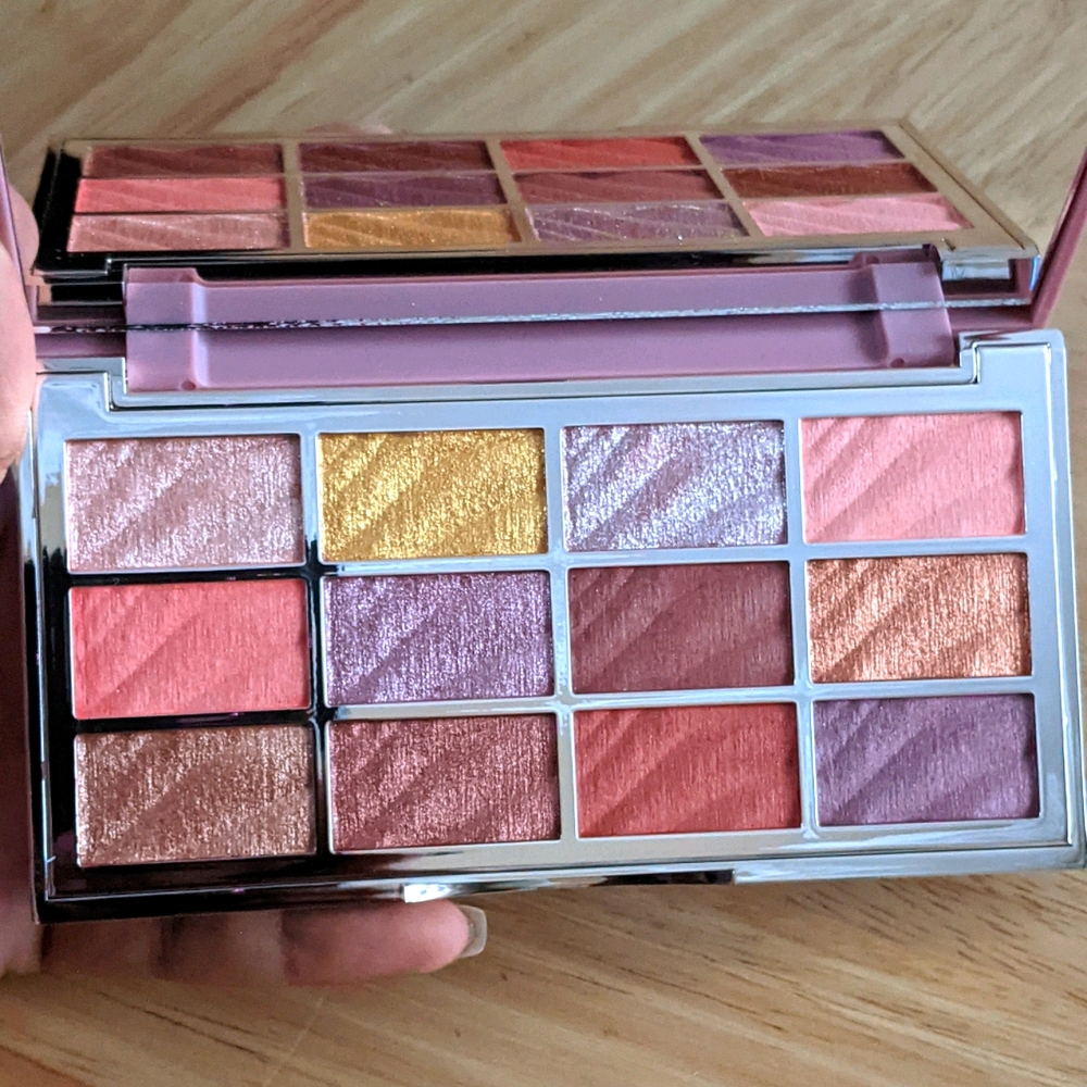 Ciate Velvet Eyeshadow Palette